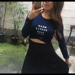 FOREVER 21 GRAPHIC CROP TOP